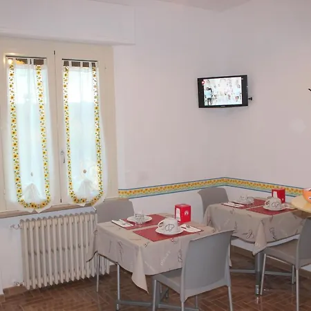 Panorama D'assisi Alojamento de Acomodação e Pequeno-almoço Santa Maria Degli Angeli (Assisi)